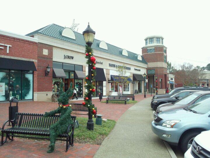 East Cobb Avenues Shopping District East Cobb - The Avenues Shopping District